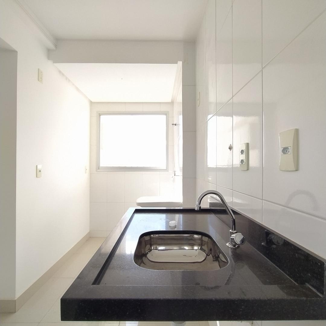 Apartamento à venda com 2 quartos, 55m² - Foto 19