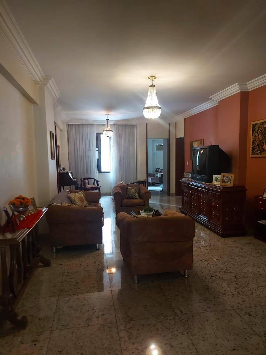 Apartamento à venda com 4 quartos, 377m² - Foto 11