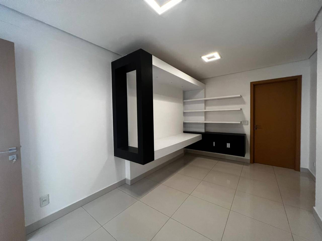 Apartamento à venda com 3 quartos, 305m² - Foto 16