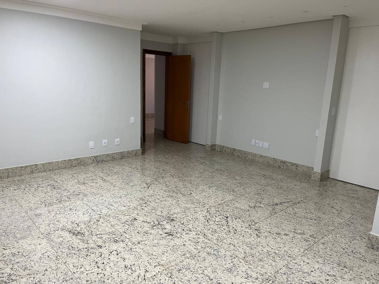 Cobertura à venda com 4 quartos, 332m² - Foto 22