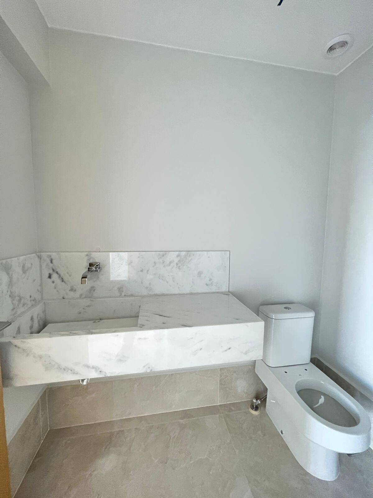 Apartamento à venda com 4 quartos, 244m² - Foto 13