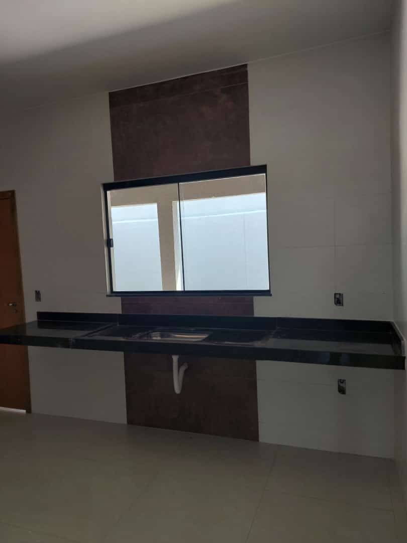 Casa à venda com 2 quartos, 100m² - Foto 25