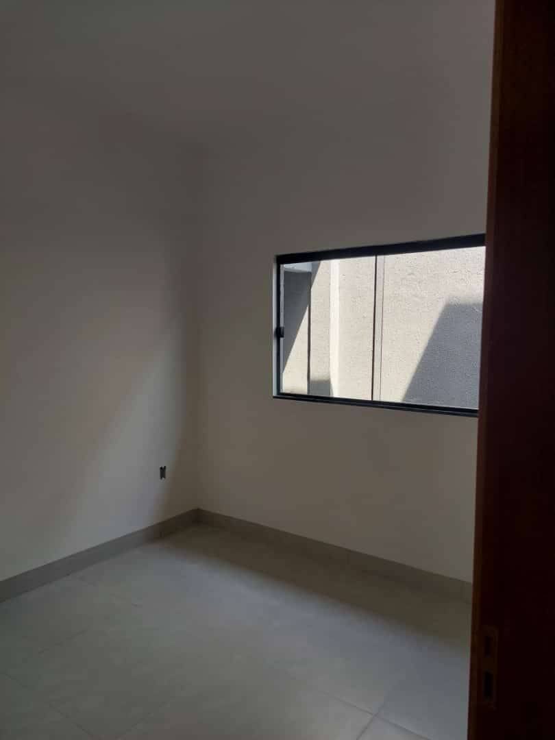 Casa à venda com 2 quartos, 100m² - Foto 20