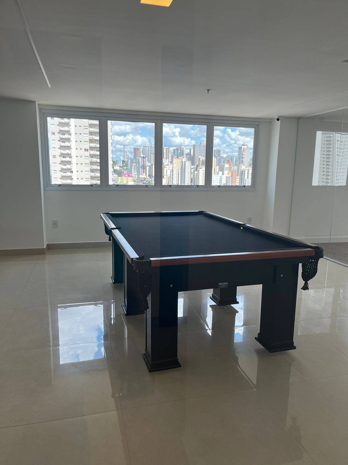 Apartamento à venda com 1 quarto, 56m² - Foto 12