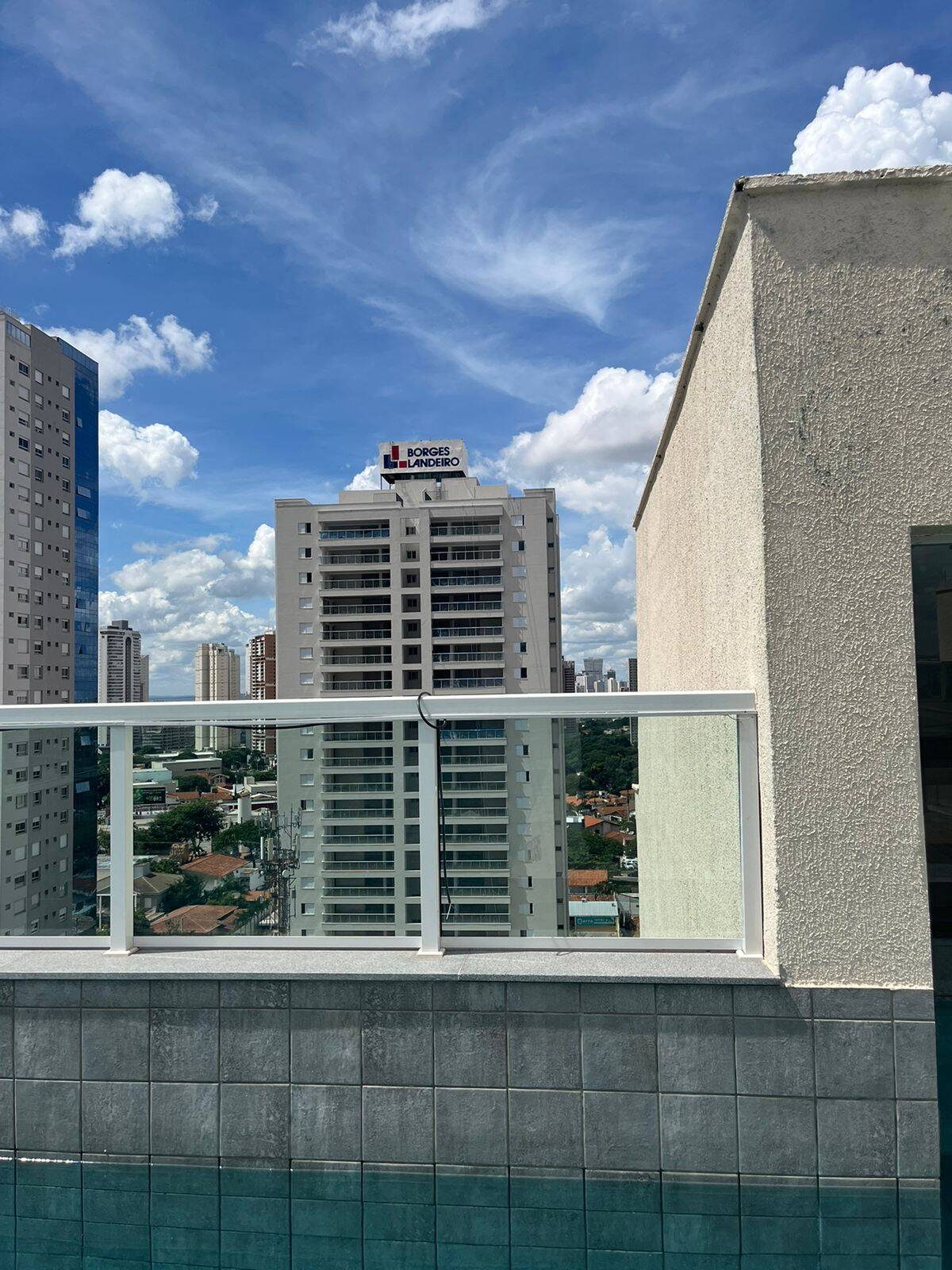 Apartamento à venda com 1 quarto, 56m² - Foto 17