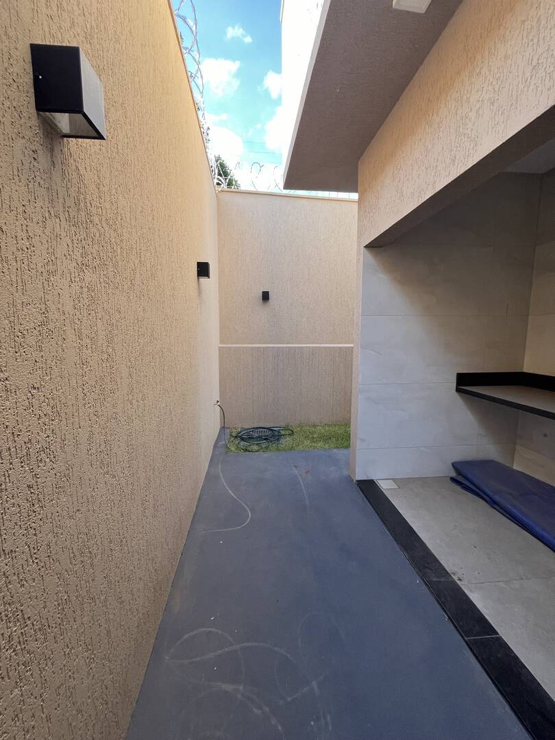 Casa à venda com 3 quartos, 200m² - Foto 16