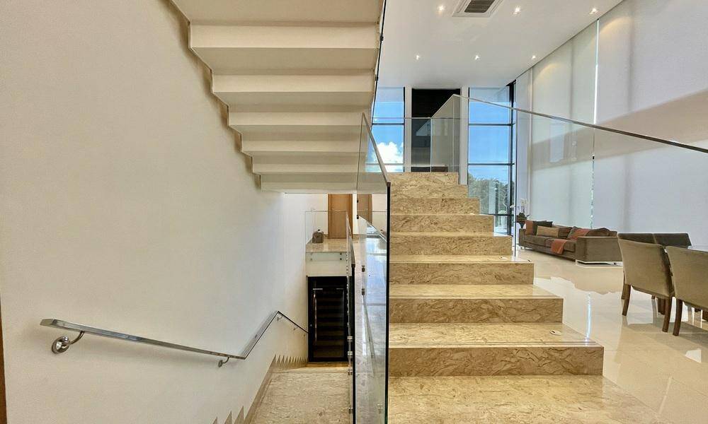 Casa à venda com 4 quartos, 840m² - Foto 27