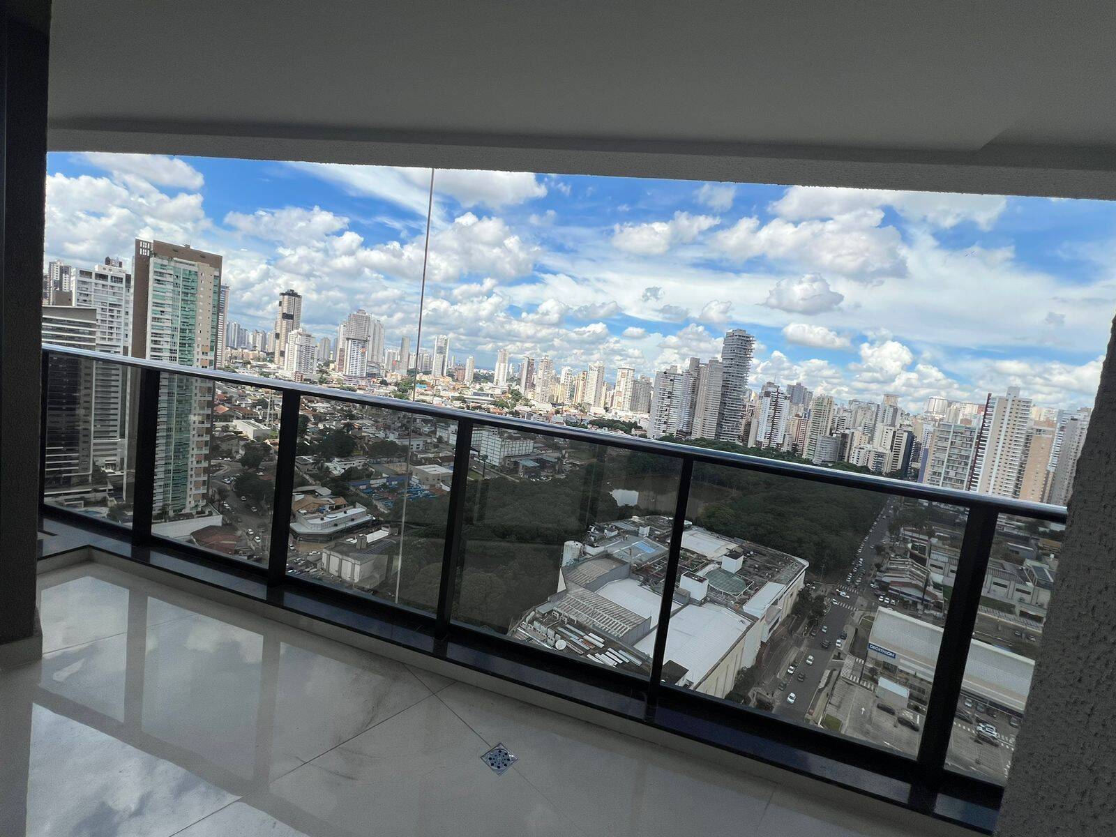 Apartamento à venda com 4 quartos, 261m² - Foto 27