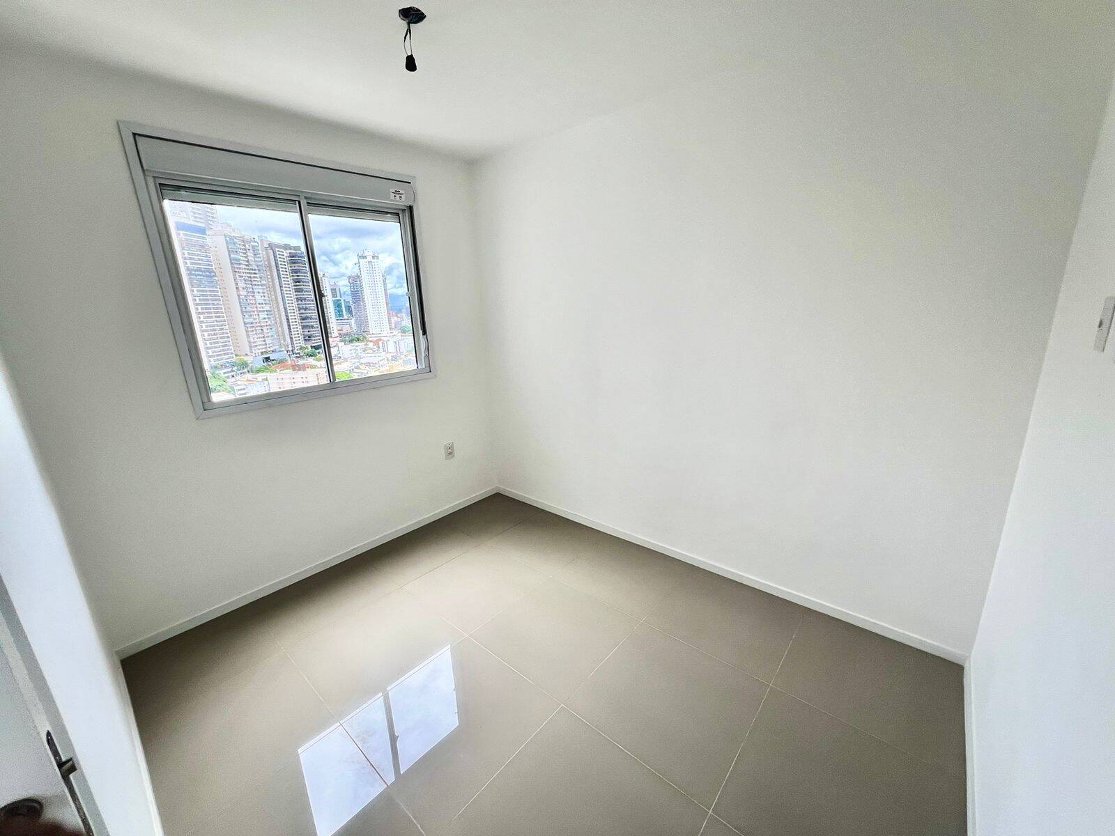 Apartamento à venda com 3 quartos, 76m² - Foto 8