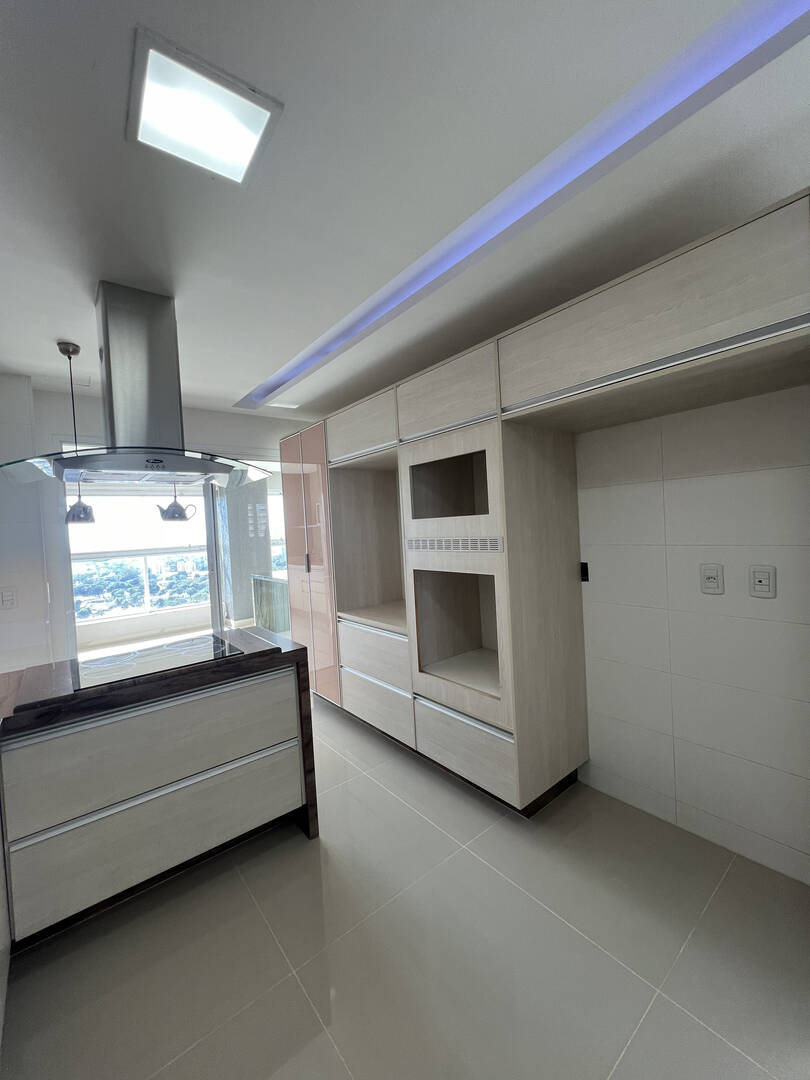 Apartamento à venda com 3 quartos, 207m² - Foto 39