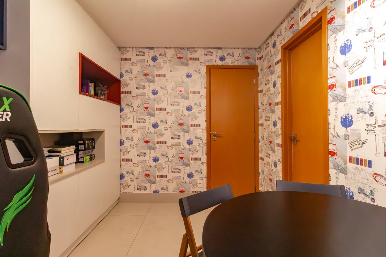 Apartamento à venda com 4 quartos, 165m² - Foto 11