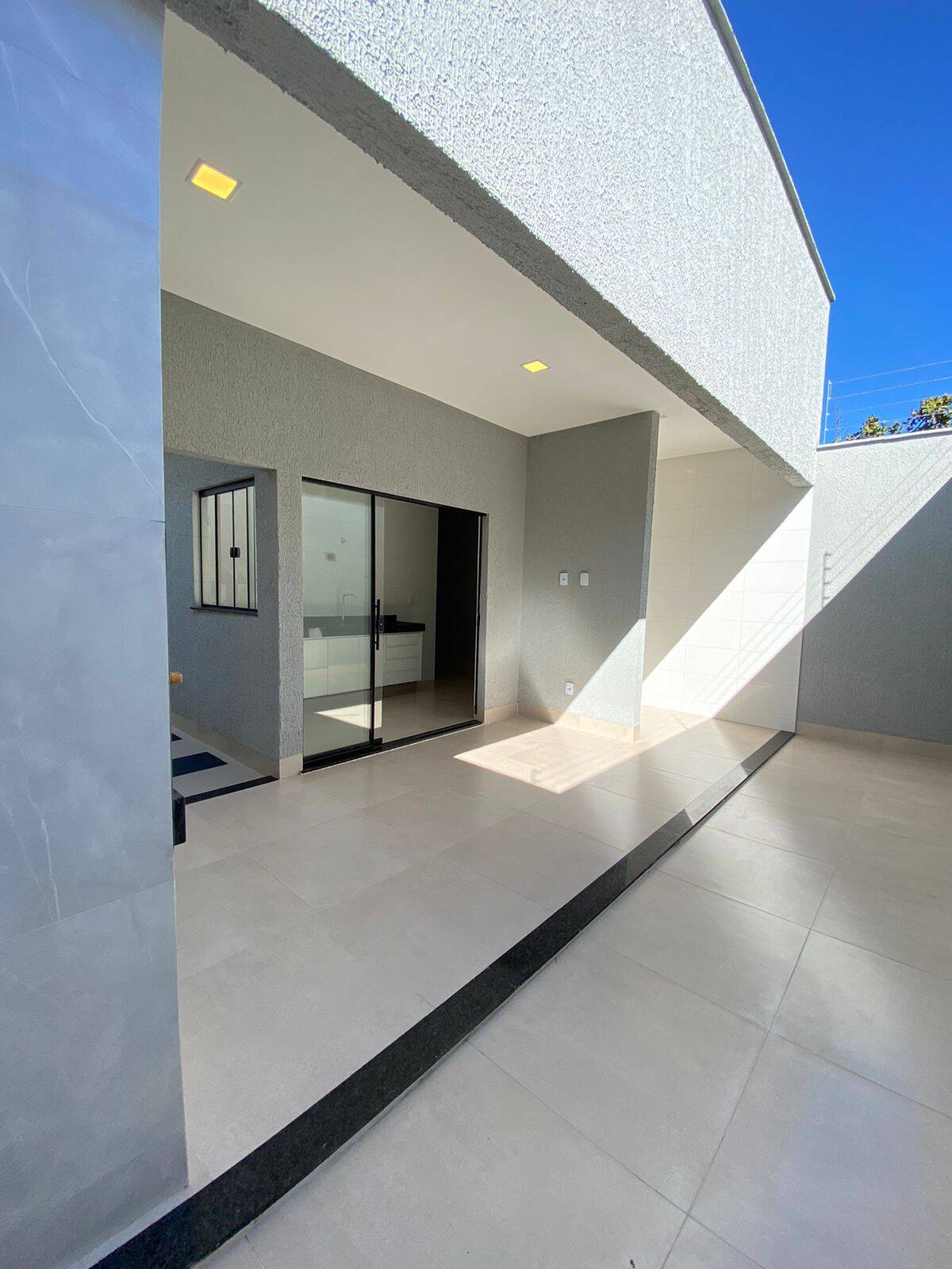 Casa à venda com 3 quartos, 114m² - Foto 5