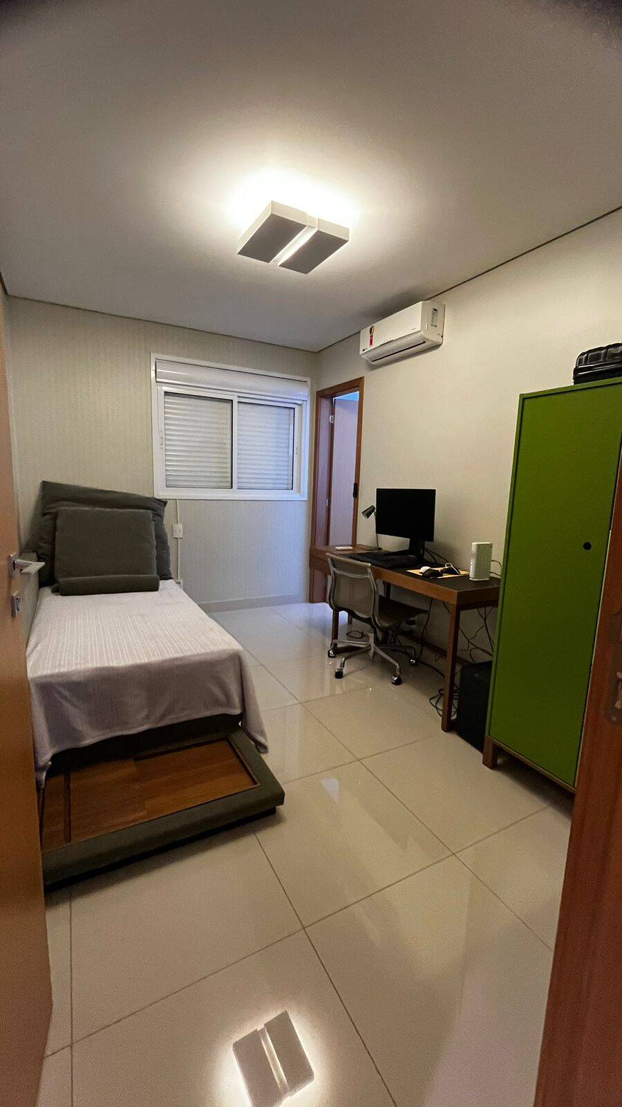 Apartamento à venda com 4 quartos, 236m² - Foto 20