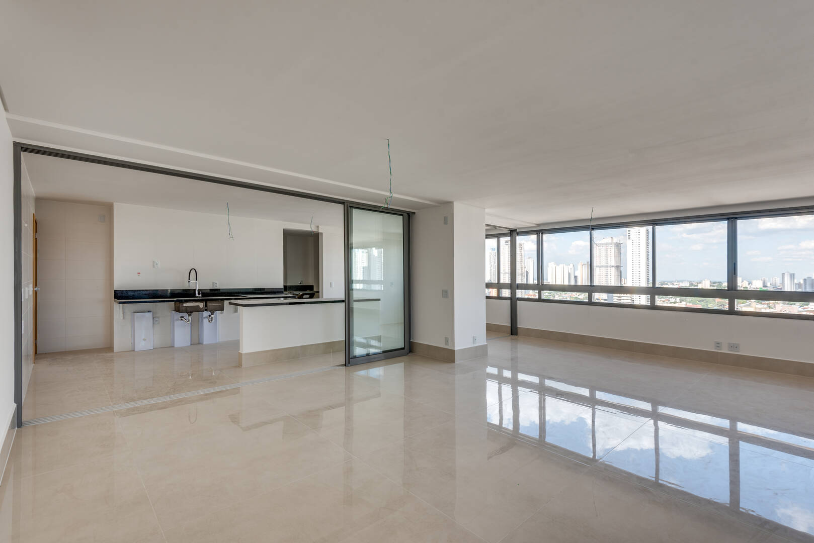 Apartamento à venda com 4 quartos, 353m² - Foto 7